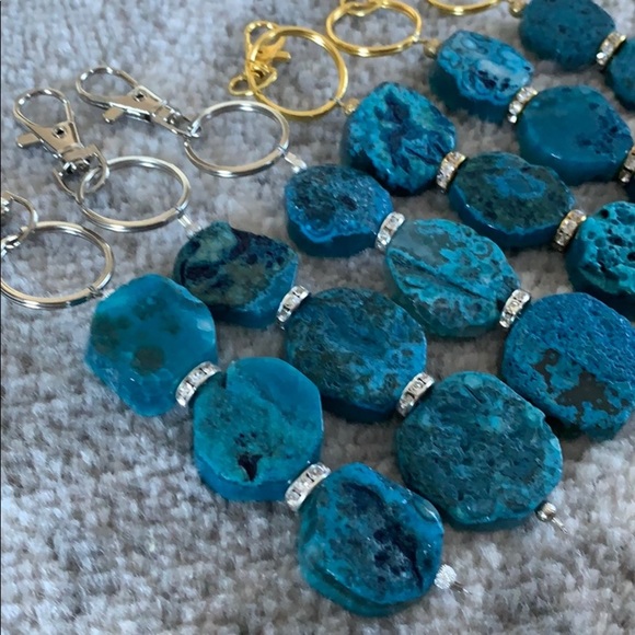 Blue agate stone keychain - Picture 4 of 7